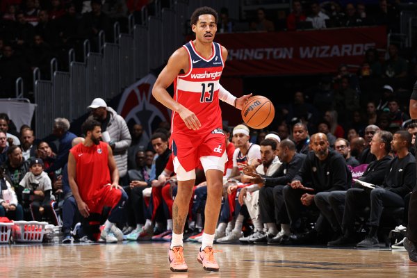 宇奇配资 美职篮推荐：鱼腩遭遇强敌！奇才客场难拆魔术